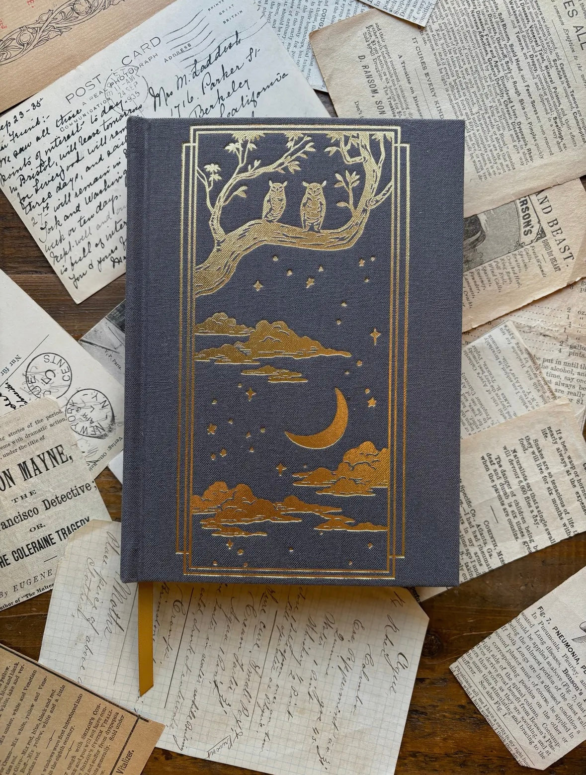 The Oracle. Cuaderno de papel negro.B6.
