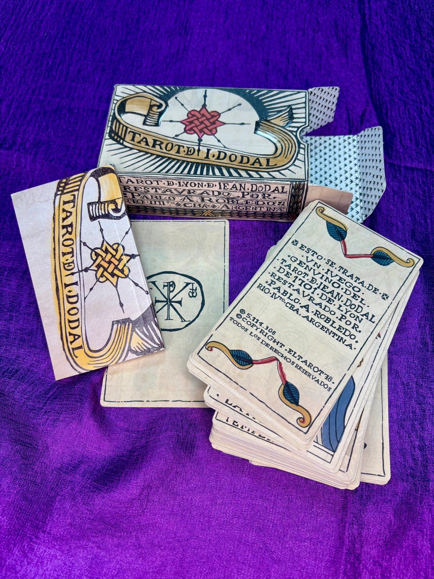Tarot Dodal de Pablo Robledo