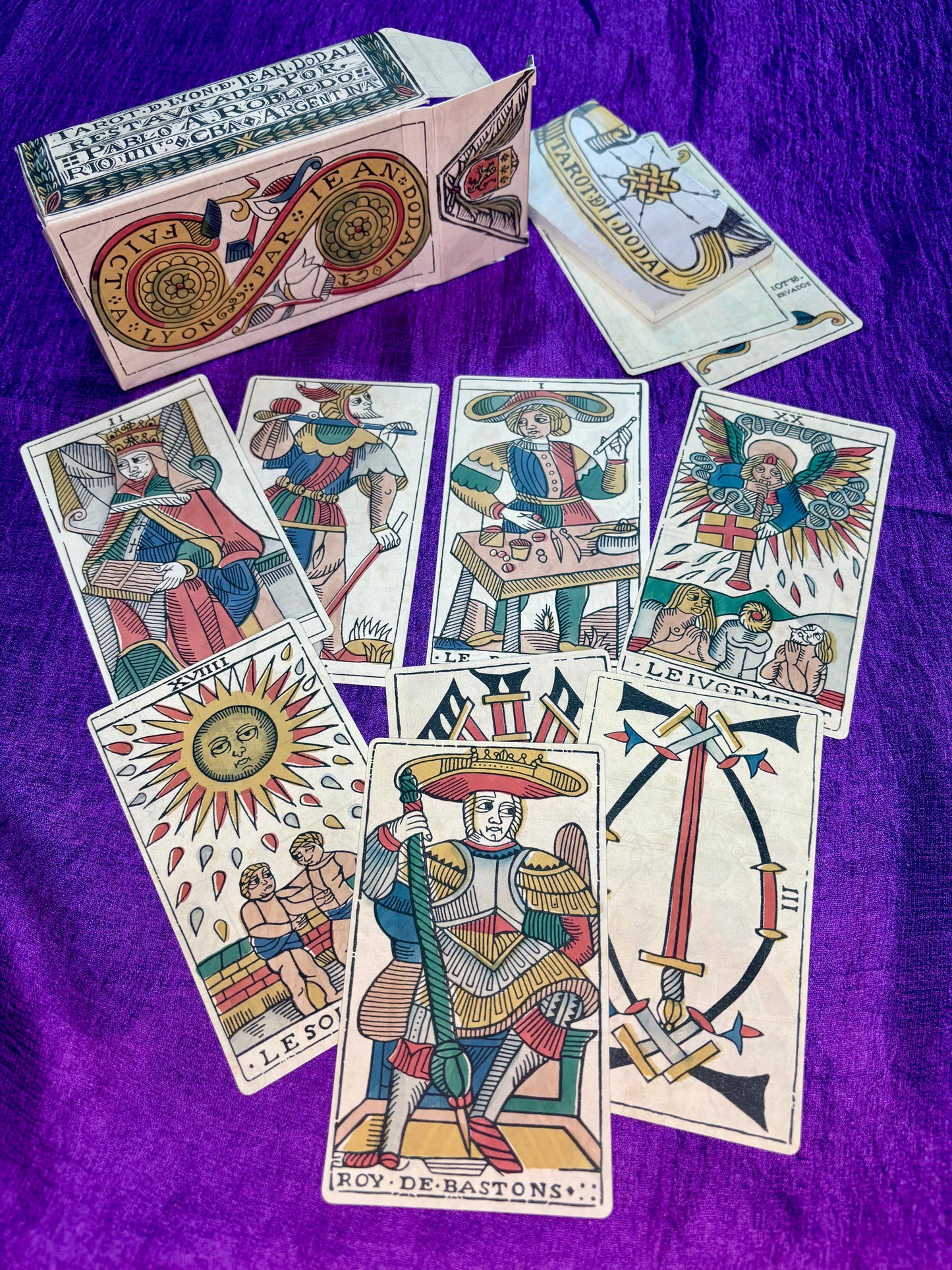 Tarot Dodal de Pablo Robledo