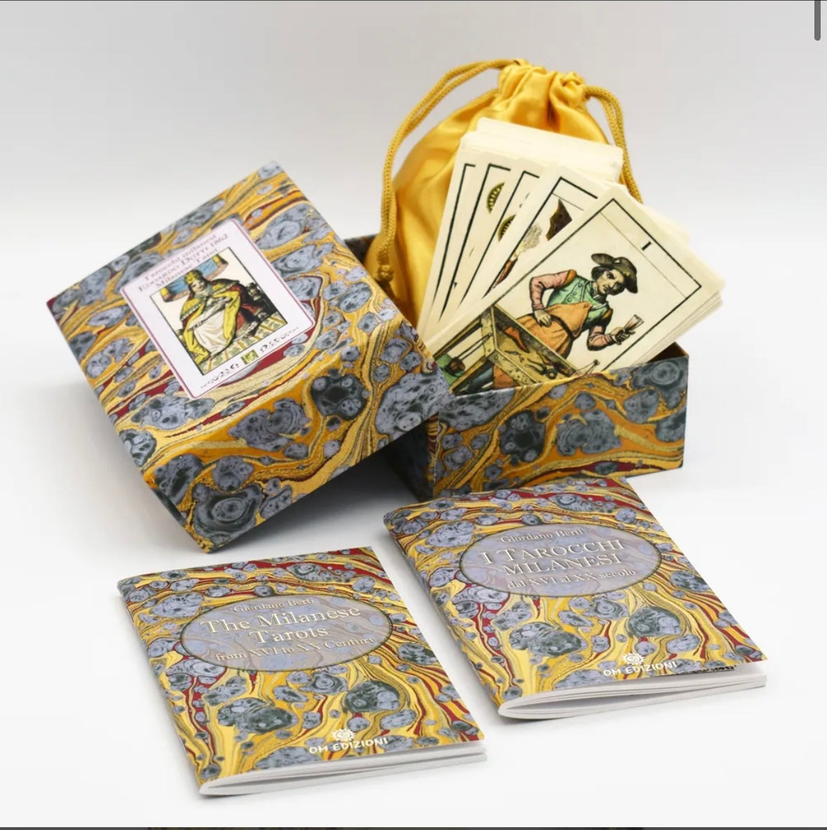 TAROCCHI MILANESI Edoardo Dotti 1862. Edic. lim. 900 copias numeradas. ART BOX Editado por Giordano Berti. Fotos de Giordano Berti.